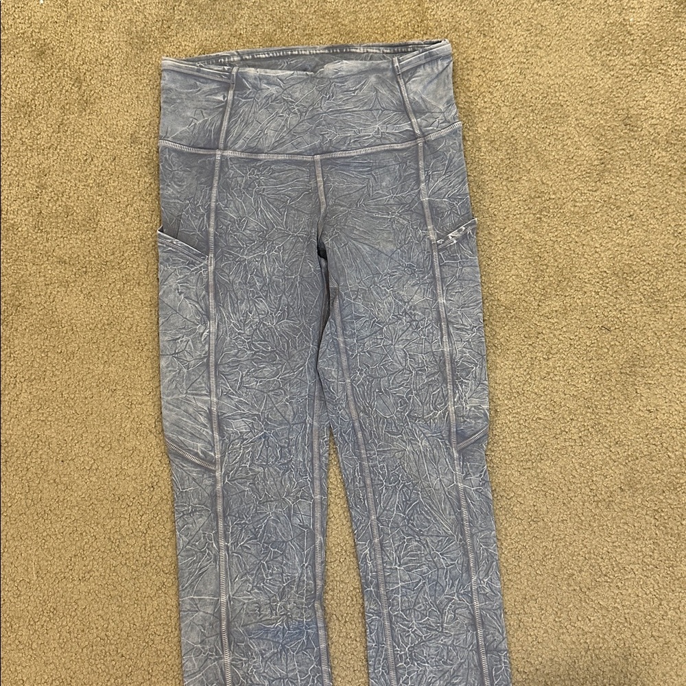 Lululemon Leggings - Gray Patterned Leggings
